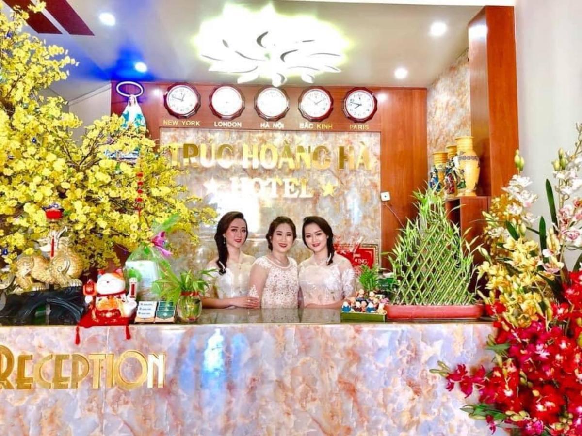 Truc Hoang Ha Hotel Kon Tum Eksteriør billede